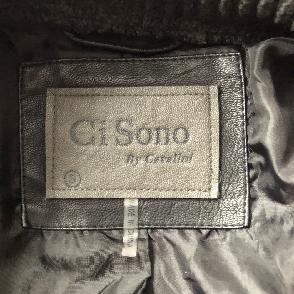 Leather Jacket - Picture 2 of 3